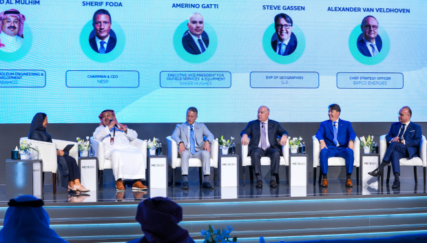 A panel of speakers at the MEOS GEO 2025 plenary session