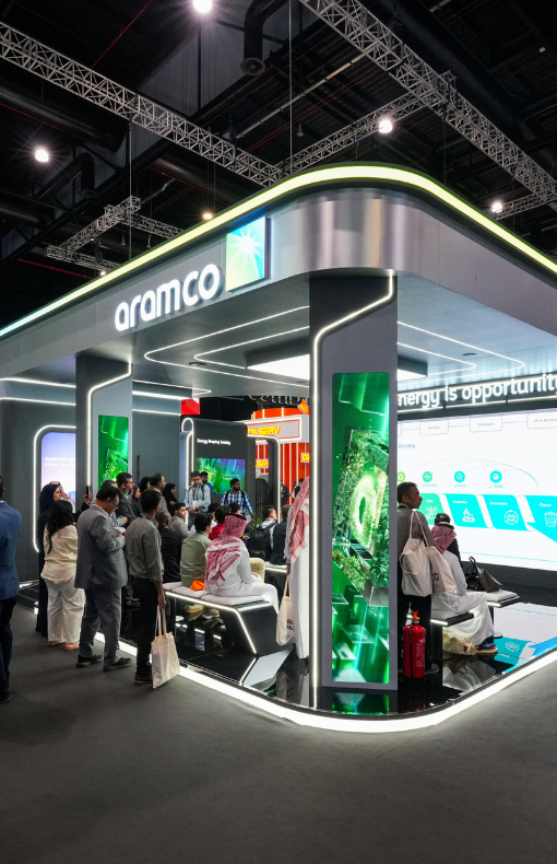 Exhibitor and visitor at MEOS GEO 2023